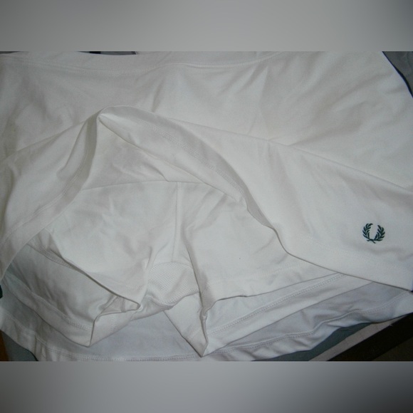 Fred Perry Sportswear White Skort - Picture 3 of 5